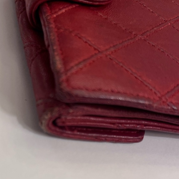 🌟Vintage Chanel Red Compact Wallet - Picture 10 of 13